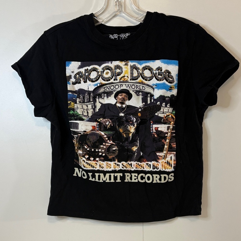 Black Snoop Dogg Graphic Cropped T-Shirt